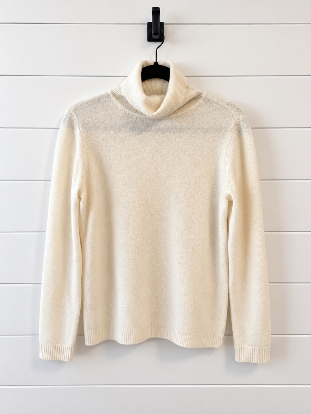 Apt. 9 Cream Cashmere Turtleneck Sweater